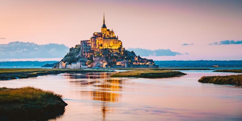 Mont-Saint-Michel: Celebrando 1000 anni di meraviglia e storia