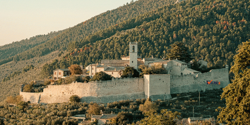 Campello sul Clitunno: the Springs and the Castle, between Nature, Myth and History