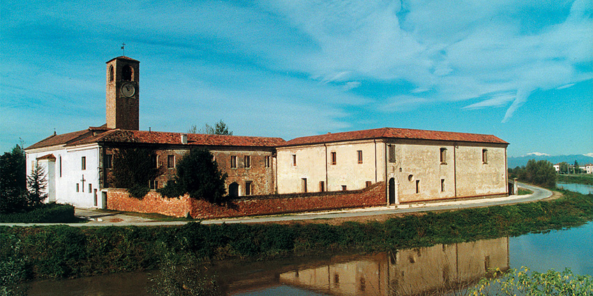 Monastery of San Salvaro: an emotional journey through history, silence, and memory