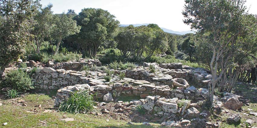 The Roman Village of Cea: an Emotional Journey Through the Silent Remains of an Ancient Coastal Settlement