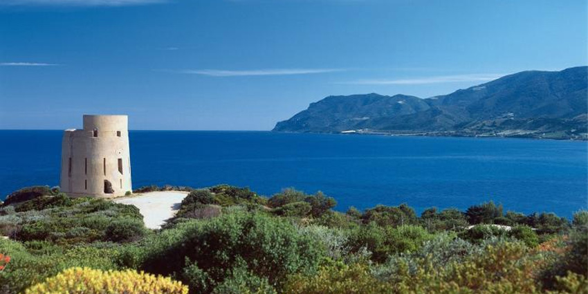 Torre Murtas: an Emotional Journey Along One of Sardinia’s Most Untouched Beaches