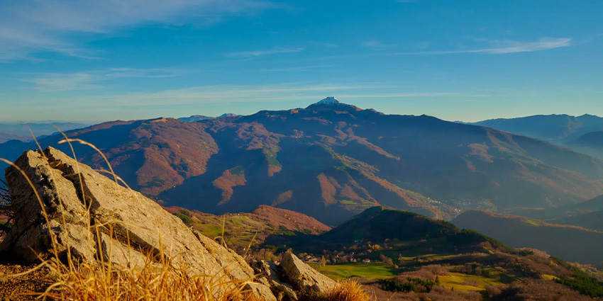 Monte Cantiere: A Journey Through Silence, Nature, and Timeless Emotion