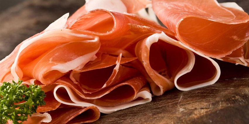 Montagnana Ham: the Authentic Taste of an Italian Tradition Worth Experiencing