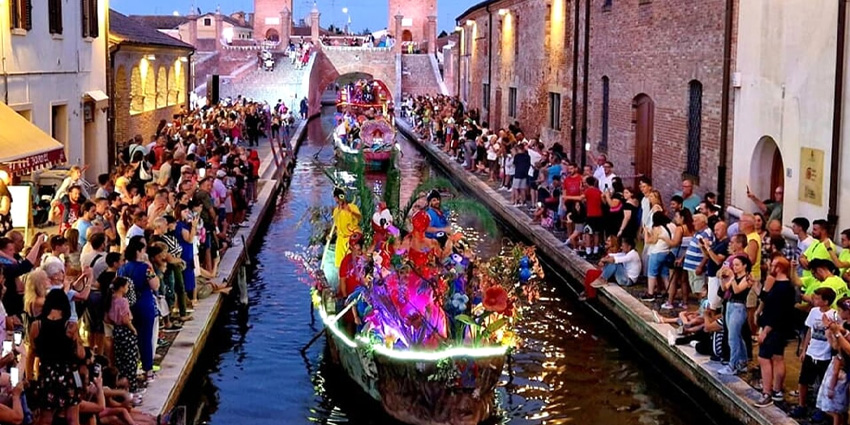 Summer Carnival in Comacchio: A Magical Journey Through Colors, Water and Italian Traditions