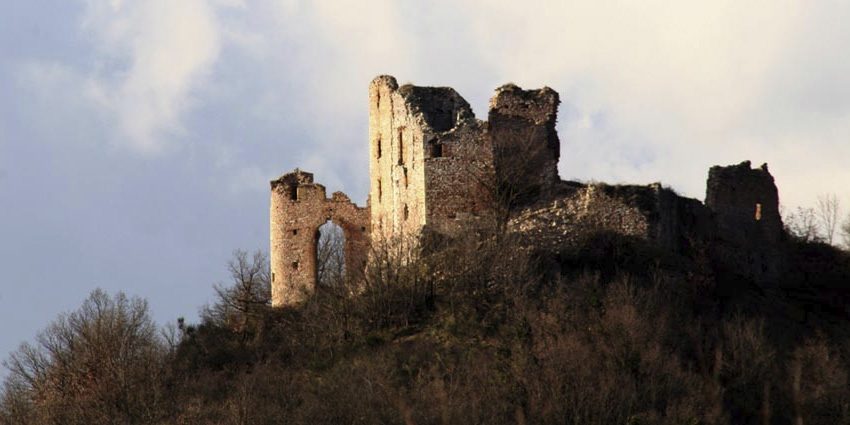 The Ruins of Castello dei Pecorari: A Journey into the Hidden History of Le Marche