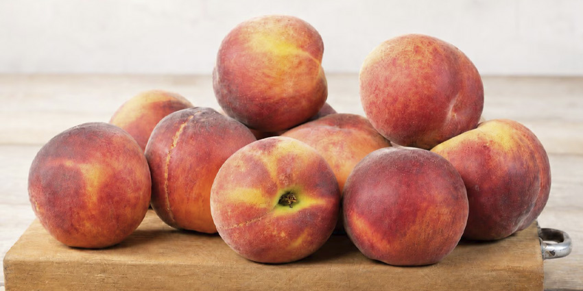Discovering the Sweet Taste of Ferrara Peaches in Northern Italy