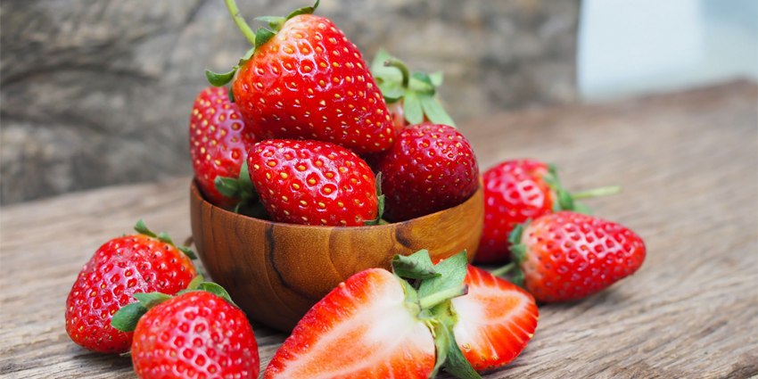 Strawberries: A Sweet Journey Through Nature, Flavor and Freshness